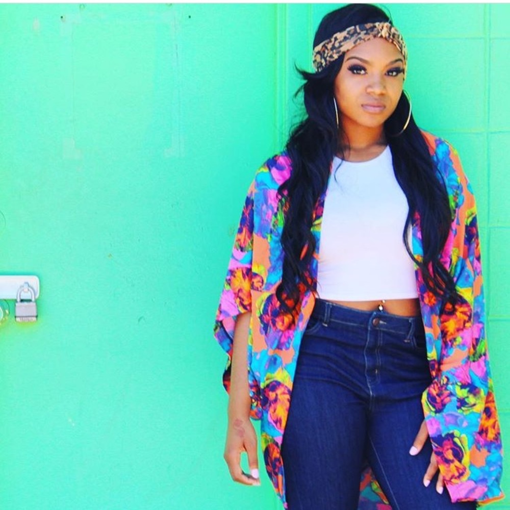 RESTOCKED! Floral kimono